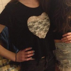 Kirra Crop Top w Lace heart